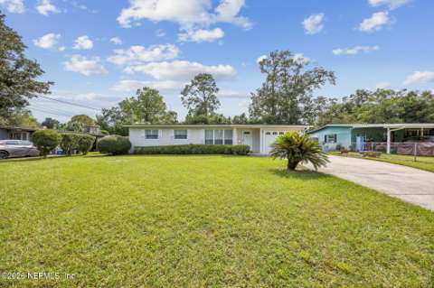 7820 Chateau Drive, home for sale in Jacksonville 32221