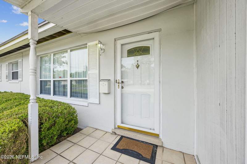 3 bedroom Single Family Residence at 7820 Chateau Drive, Normandy Village, Jacksonville — photo 4