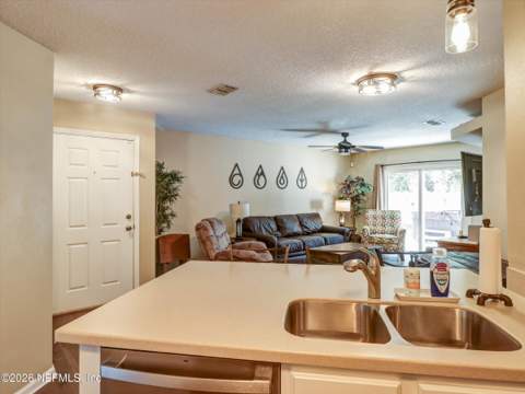 1865 Green Springs Circle Circle #F, Fleming Island FL - photo 12 of 33
