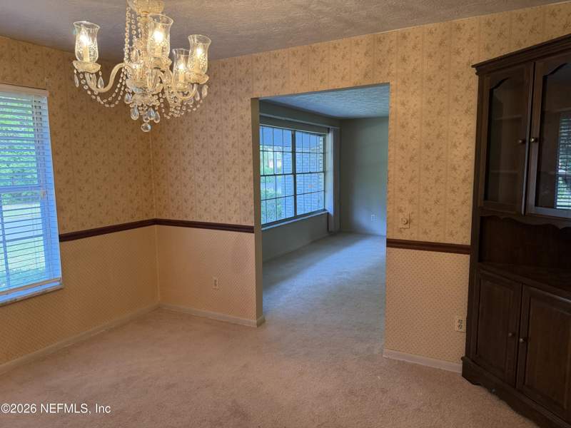 4 bedroom Single Family Residence at 1736 Holly Oaks Ravine Drive, Holly Oaks Forest, Jacksonville — photo 4