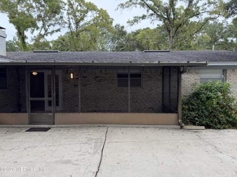1736 Holly Oaks Ravine Drive, Jacksonville FL - photo 12 of 14
