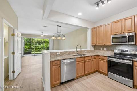 7488 Scarlet Ibis Lane, Jacksonville FL - photo 13 of 60