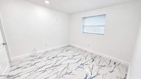 5813 Ridgeway Road, Jacksonville FL - photo 6 of 19