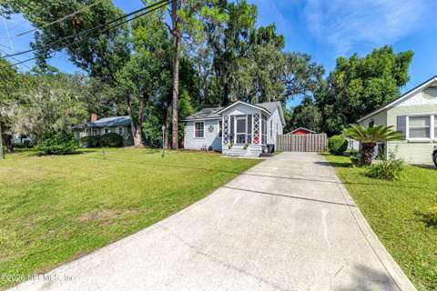 1711 Orlando Circle, home for sale in Jacksonville 32207