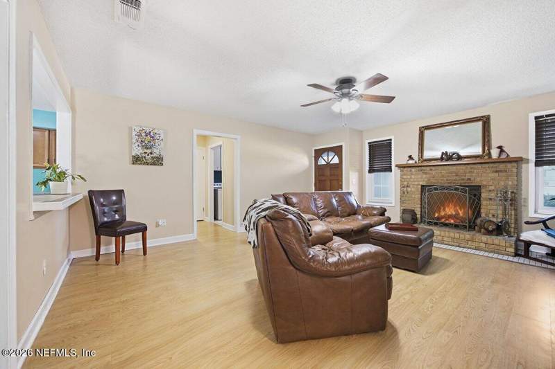 3 bedroom Single Family Residence at 2071 Broad Oak Drive, Monument Lakes, Jacksonville — photo 4