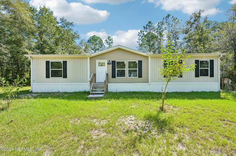3 bedroom Mobile Home at 1556 Rayne Point, Clay Hill, Middleburg — photo 1