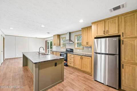 1556 Rayne Point, Middleburg FL - photo 12 of 35