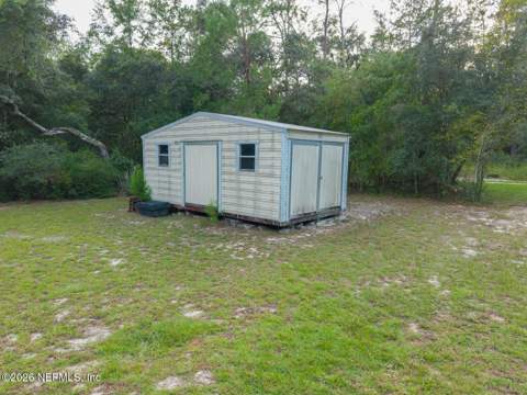 112 Pennsylvania Ave Avenue, Satsuma FL - photo 10 of 35