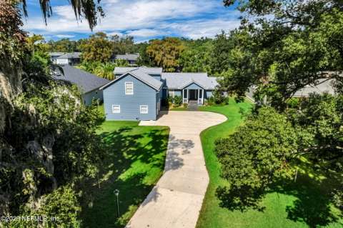 6201 Hyde Park Circle, home for sale in Jacksonville 32210