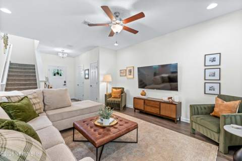 4480 Shawnee Street, Jacksonville FL - photo 11 of 27
