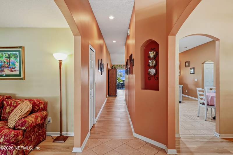 4 bedroom Single Family Residence at 8401 Watermill Boulevard, Watermill, Jacksonville — photo 4