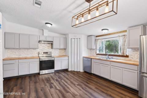 4990 Laurel Street, Middleburg FL - photo 10 of 50