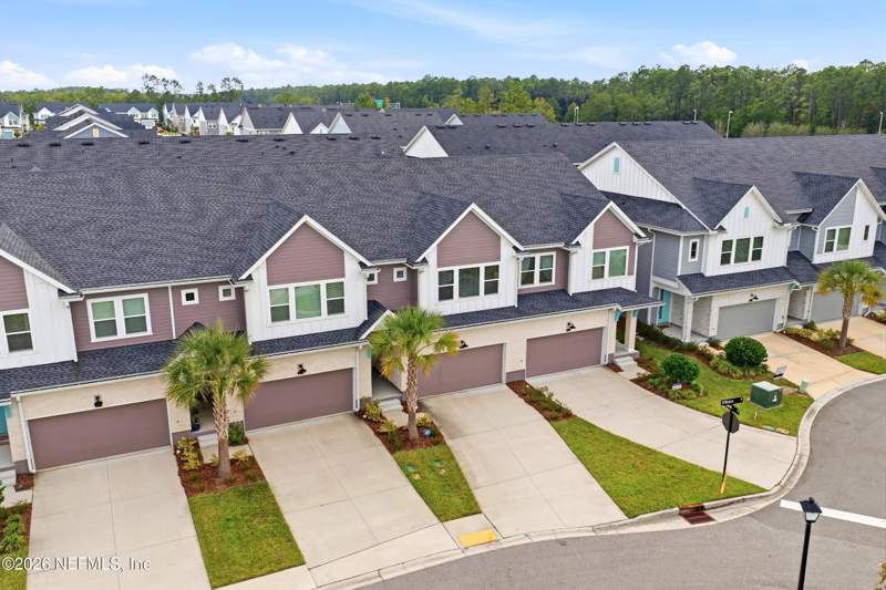 3 bedroom Townhouse at 9811 Element Road, Etown, Jacksonville — photo 5