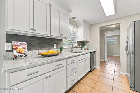 3 Norberta Way, Jacksonville Beach FL - photo 16 of 52
