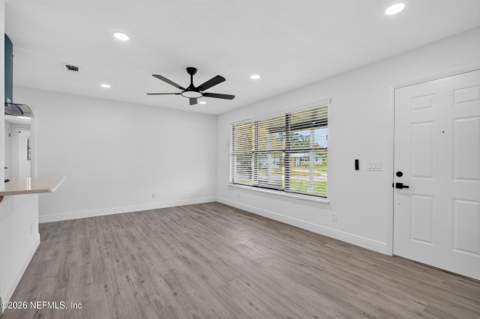 1762 Hawaii Drive, Jacksonville FL - photo 11 of 56