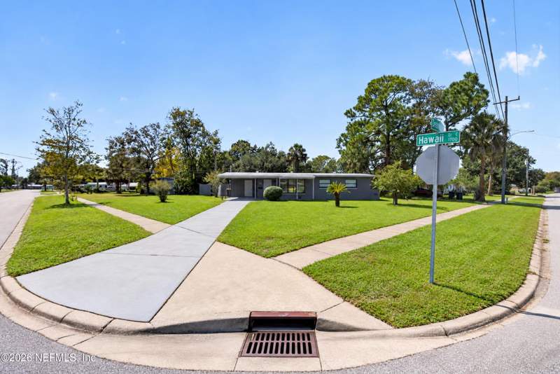 4 bedroom Single Family Residence at 1762 Hawaii Drive, Sandalwood, Jacksonville — photo 5