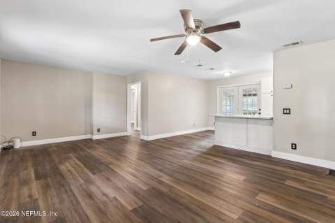 1724 NW 251st Street, Lawtey FL - photo 9 of 39