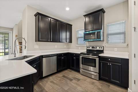 2682 Fawn Point Drive, Jacksonville FL - photo 9 of 31