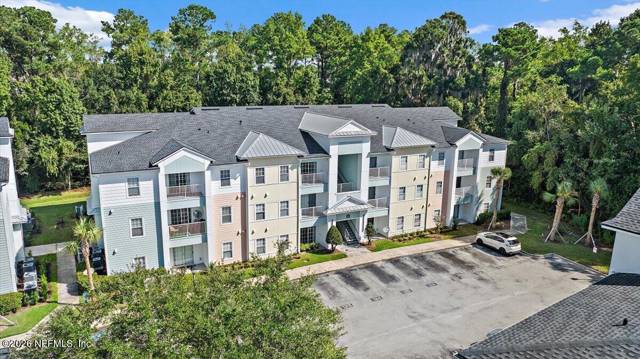 8235 LOBSTER BAY Court #201
