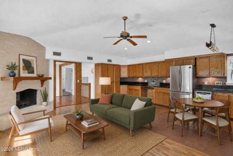 338 19th Street, Atlantic Beach FL - photo 12 of 41