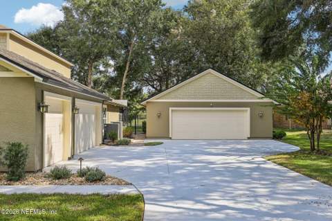 16641 Sand Hill Drive, Jacksonville FL - photo 11 of 83