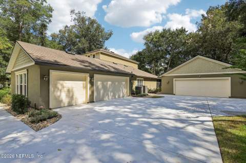 16641 Sand Hill Drive, Jacksonville FL - photo 12 of 83