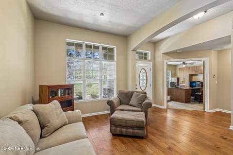 16641 Sand Hill Drive, Jacksonville FL - photo 18 of 83