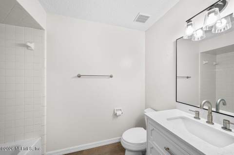 1847 Oak Water Drive, Jacksonville FL - photo 10 of 35