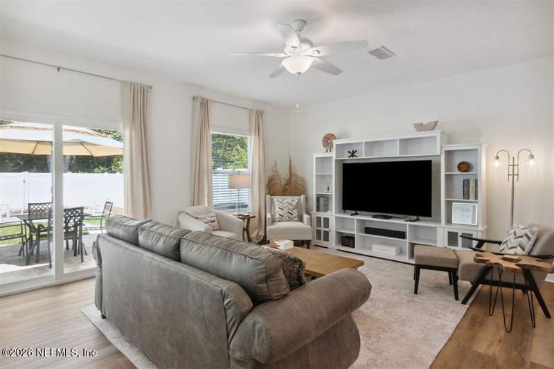 3 bedroom Single Family Residence at 911 S 7th Street, Fernandina Beach, Fernandina Beach — photo 4