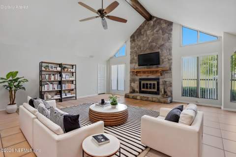 4332 Buck Point Road, Jacksonville FL - photo 8 of 46