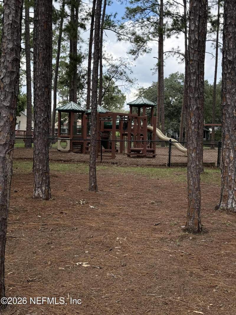 3 bedroom Single Family Residence at 8189 Kilwinning Lane, Highland Lakes, Jacksonville — photo 4