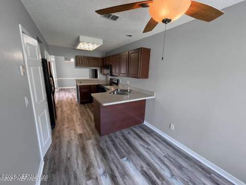 8189 Kilwinning Lane, Jacksonville FL - photo 20 of 22