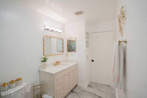 1246 Summit Oaks Drive, Jacksonville FL - photo 13 of 38