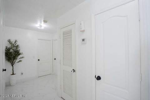 1246 Summit Oaks Drive, Jacksonville FL - photo 11 of 38