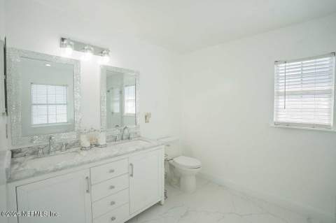 1246 Summit Oaks Drive, Jacksonville FL - photo 18 of 38