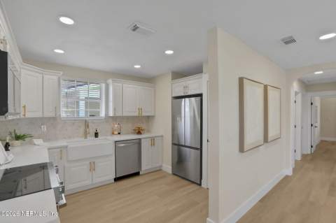 301 6th Street, Jacksonville Beach FL - photo 18 of 58