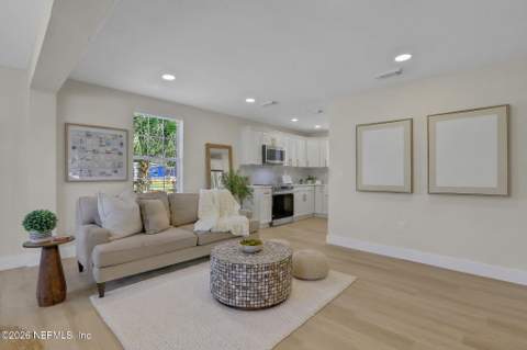 301 6th Street, Jacksonville Beach FL - photo 12 of 58