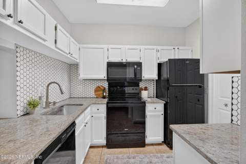 160 Veracruz Drive #436, Palm Valley FL - photo 10 of 45