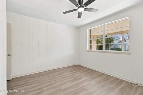 5133 Palmer Avenue, Jacksonville FL - photo 23 of 46