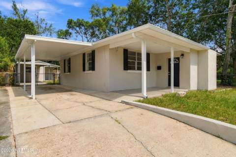 5133 Palmer Avenue, Jacksonville FL - photo 6 of 46