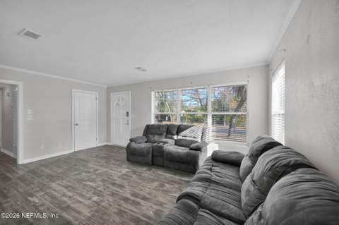 6268 Randia Drive, Jacksonville FL - photo 8 of 30