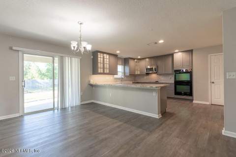 507 Worcester Court, Jacksonville FL - photo 14 of 44