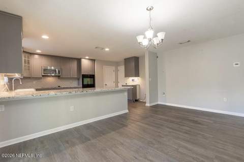 507 Worcester Court, Jacksonville FL - photo 15 of 44