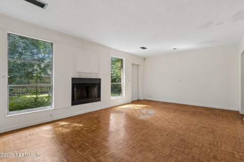 4232 Appleton Avenue, Jacksonville FL - photo 11 of 33