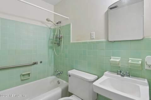 4232 Appleton Avenue, Jacksonville FL - photo 23 of 33