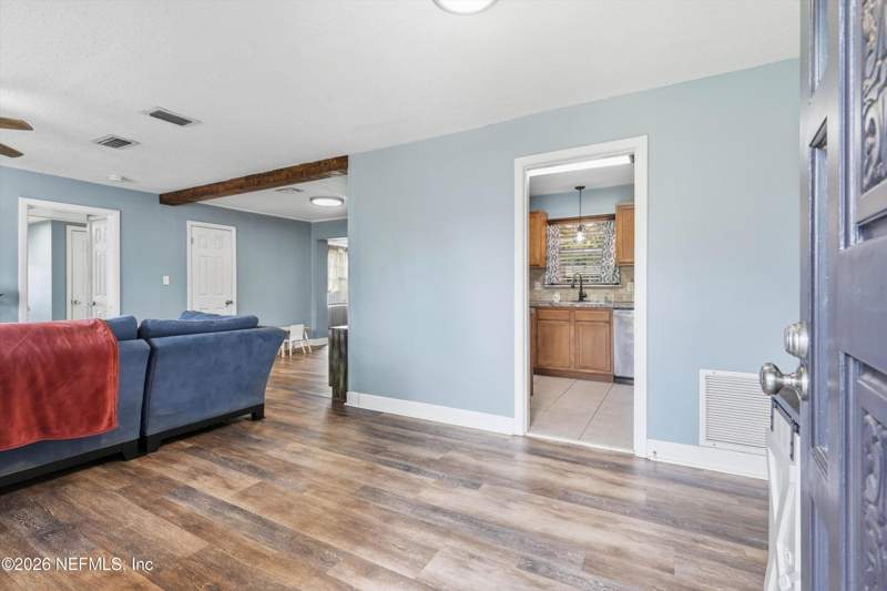 3 bedroom Single Family Residence at 2044 West Road, San Souci Terrace, Jacksonville — photo 5