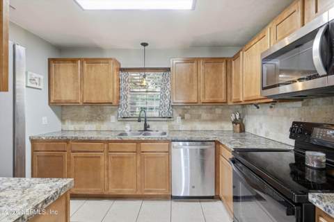 2044 West Road, Jacksonville FL - photo 14 of 29