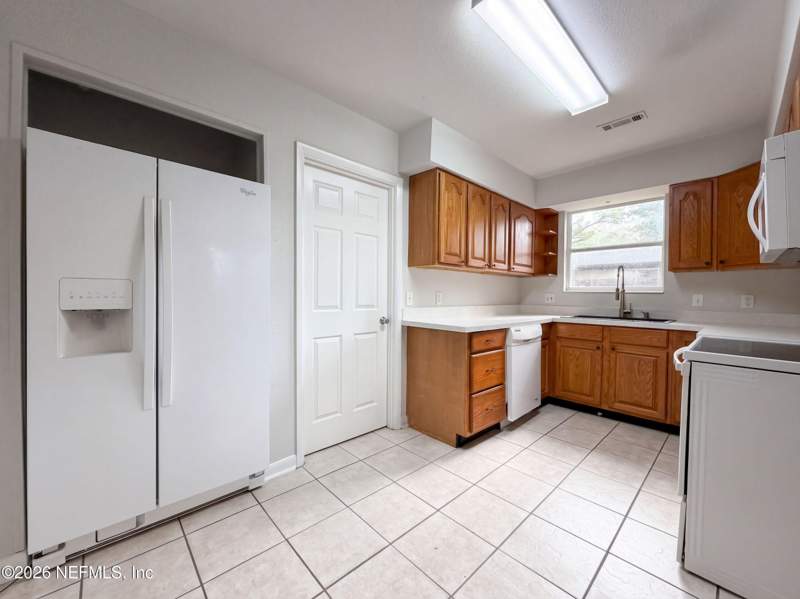 3 bedroom Single Family Residence at 5082 San Clerc Road, San Clerc Estates, Jacksonville — photo 2