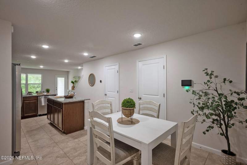 3 bedroom Townhouse at 2538 Sadler Trace Way, Sweetwater Park, Jacksonville — photo 5