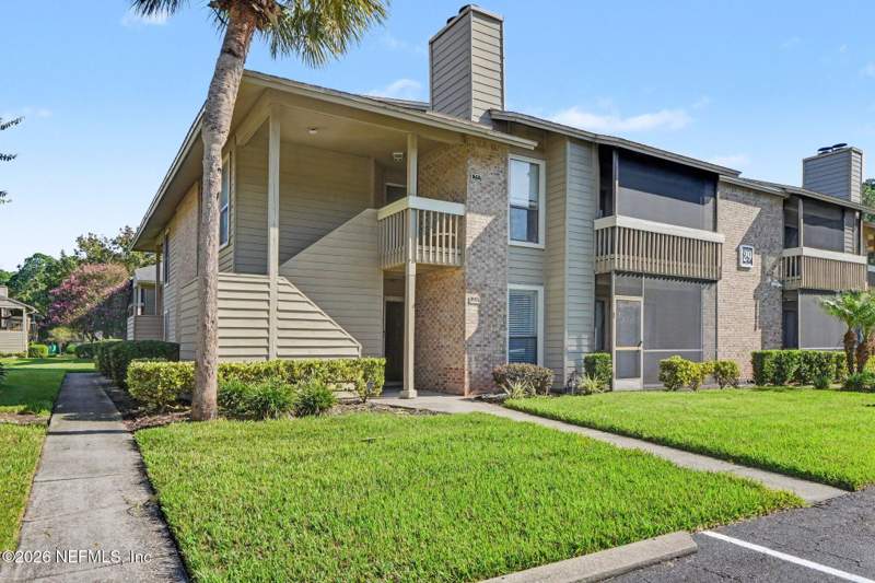 2 bedroom Single Family Residence at 10200 Belle Rive Boulevard #221, Not Validd, Jacksonville — photo 2